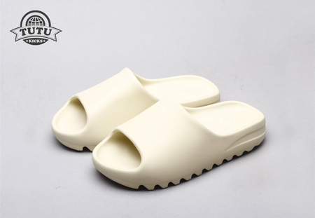 Yeezy SLIDE "Bone" (Run smaller, please choose a bigger size) 6345