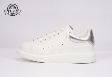 Alexander McQueen Oversized Silver SIZE: 35-45