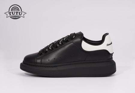 Alexander McQueen Oversized Black white SIZE: 35-45