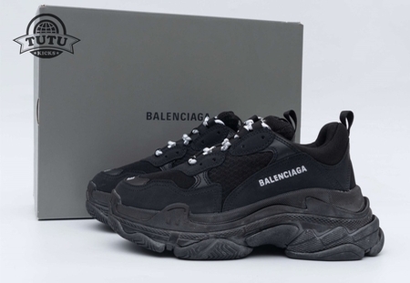 Balenciaga Triple S Triple Black (2018 Reissue) (Pre-Distressed) SIZE: 35-45