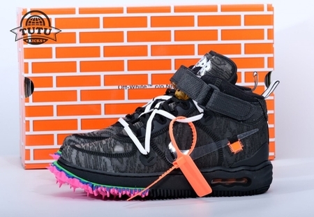 off-white x Air force 1 Mid Black Size 40-47.5