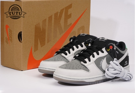 NK SB Dunk Low "VX1000 Camcorder" SP36-47.5