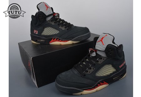 Air Jordan 5 Retro Gore-Tex Off-Noir (W) Size 40-47.5